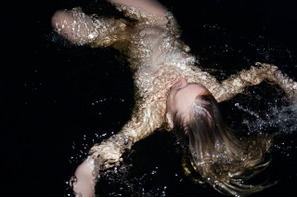 元スーパーモデル、リナ・シェイニウスの写真展がオプティチュードで開催 画像