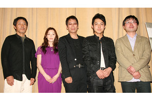 大塚寧々「小林薫さんと結婚できて良かったです」刑務官の苦悩を描く『休暇』舞台挨拶 画像