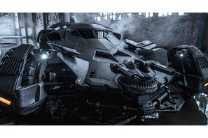 バットマンの愛車、“バットモービル”の新作が初公開！ 画像