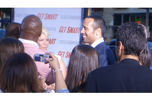 マシ・オカが「大ヒットに決まってる」と太鼓判！　『ゲット スマート』のプレミア 画像