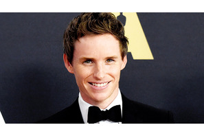 エディ・レッドメイン、交際2年以上の一般女性と結婚！ 画像