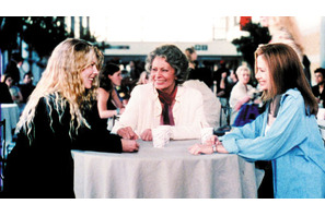 映画の中で輝く女性たち vol.2　『微笑みに出逢う街角』で触れる伝説の大女優の輝き 画像