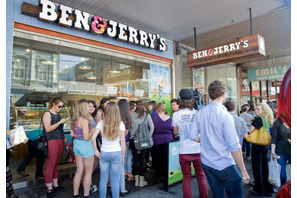 行列必至のベン＆ジェリーズのフリーコーンデー！ 4月14日世界同時開催 画像