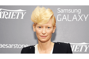 ティルダ・スウィントン、原作では男性のキャラクターを演じる？ 画像