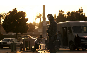 渋メン俳優フランク・グリロ、祝50歳！誕生日に『パージ：アナーキー』場面写真解禁 画像