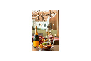 アンダーズ 東京、ヴ―ヴ・クリコとコラボした夏季限定「アペリティフ グルマン」開催 画像