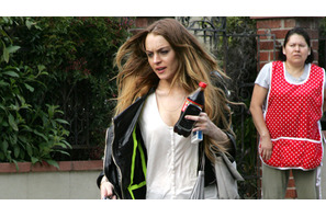 飲酒運転で執行猶予中のリンジー・ローハンに逮捕状 画像