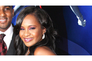 ホイットニー・ヒューストンの娘、22歳で死去 画像