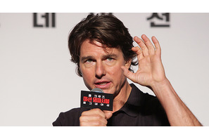 トム・クルーズ、新作撮影現場の飛行機墜落事故でスタッフ2人が死亡 画像