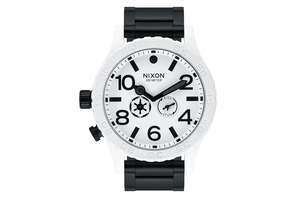 『スター・ウォーズ』キャラクターモチーフの時計登場 画像