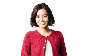 蓮佛美沙子、遠藤憲一の28歳年下彼女に!? 渋メンに挟まれ「幸せな3か月になる」 画像