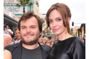 ジャック・ブラック、アンジェリーナ・ジョリー一家とイースターを過ごす 画像