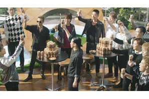 「EXILE TRIBE」メンバー18人で春の大宴会！新TVCM 画像