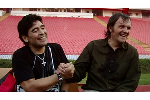 窮地のマラドーナを強力援護射撃？E・クストリッツァ監督『マラドーナ』日本公開決定 画像