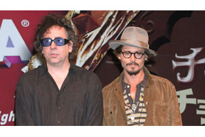 『チャーリーとチョコレート工場』ジョニー・デップ、ティム・バートン監督来日記者会見 画像