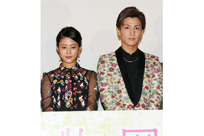 岩田剛典、花柄ジャケットをイジられる「着られるのは日本でひとり！」 画像