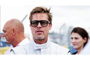ブラッド・ピット、「ル・マン24時間耐久レース」でスターターを務める 画像