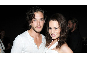 キット・ハリントン、「ゲーム・オブ・スローンズ」1話で5,000万円のギャラ！ 画像