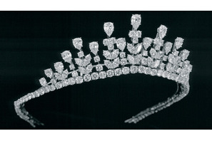 ファッション小噺vol.120　年末年始にセレブリティのきらめきを 画像