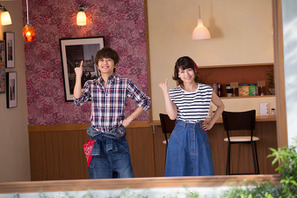 西島隆弘＆有村架純、可愛すぎる“ピンキーダンス”が話題沸騰！ 画像