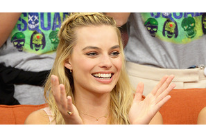 マーゴット・ロビー、ハーレイ・クイン役作りで「安っぽい」香りをつけていた 画像