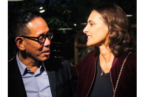 “パリジェンヌ”イネス・ド・ラ・フレサンジュ、ユニクロのローンチパーティーに登場！ 画像