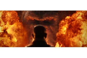 【予告編】キングコング、炎の中から降臨！人類への怒りが…『キングコング：髑髏島の巨神』 画像