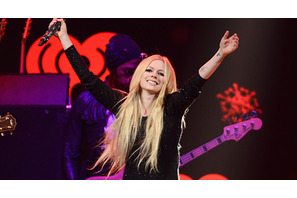 アヴリル・ラヴィーン、闘病乗り越え4年ぶりのアルバムリリースへ 画像