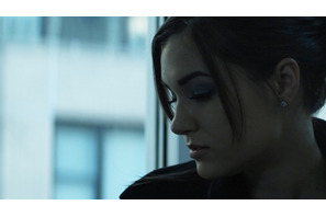 ソダーバーグが熱望したミューズ、サーシャ・グレイ動画インタビューが到着！ 画像