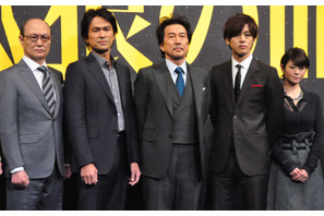 警察小説×『仁義なき戦い』？ 映画『孤狼の血』で役所広司と松坂桃李が刑事コンビに！ 画像