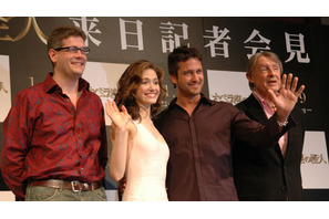 『オペラ座の怪人』ジェラルド・バトラー、エミー・ロッサム来日記者会見 画像