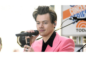 ハリー・スタイルズに新恋人？モデル経験もある年上の人気シェフ 画像