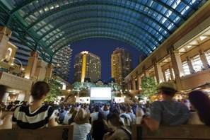 夏の夜に“芝生で映画鑑賞”「恵比寿ガーデンピクニック」今年も開催 画像