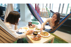 ブーム到来中！ ハンモックカフェでゆら～り夢気分を♪ 画像