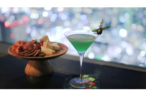 気分はセレブ！ 東京湾の夜景と共に味わう”日本一”の絶品カクテル 画像