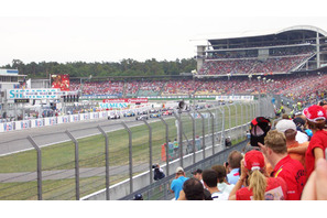 映画にまつわるファッション小噺 vol.13　案外、かっこいい!?　F1レーサー 画像