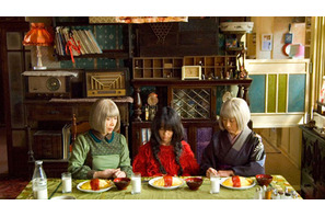 蜷川実花撮影『ウール100％』展覧会開催 画像