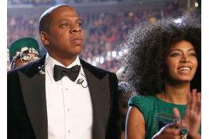 ジェイ・Z、義理の妹ソランジュとの“エレベーターファイト”について初言及 画像