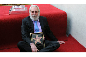 ドナルド・サザーランド、ウォーク・オブ・フェイム入り！息子キーファーの隣りに設置 画像