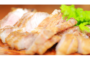 迫力満点400gもの骨つき肉！ ワインが進む絶品熟成肉を満喫 画像