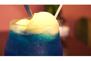 モーニングから深夜まで！ 隠れ家のように緑が覆い茂る喫茶店 画像