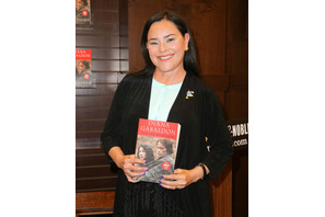 「アウトランダー」著者、ネットの噂を一蹴！「『ふざけるな』って感じ」 画像