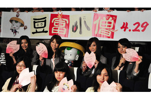 注目の4人組ガールズグループ「SCANDAL」　女子高生を前に新しい“スタート”を宣言 画像