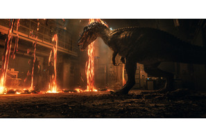不穏度MAX！謎すぎる新たな恐竜『ジュラシック・ワールド／炎の王国』最新予告 画像