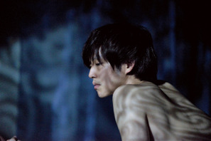 松坂桃李、「ゆとり」童貞から娼夫へ「自分を追い込むために渋谷に住んでいた」 画像