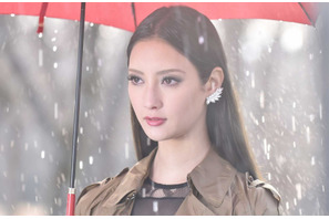 菜々緒に「スタイル良すぎ」、佐藤勝利には「可愛い」の声が殺到…「Missデビル」1話 画像