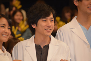 二宮和也、先輩陣からベタ褒め「かっちょいい」「邪魔って言われたい」 画像