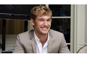 冒頭から秘密を暴露!?　『アイ・アム・ナンバー4』インタビュー映像が到着！ 画像