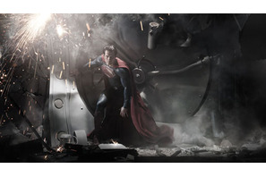 新スーパーマンのビジュアルがお披露目！　73年の歴史を変える立体的コスチュームに 画像