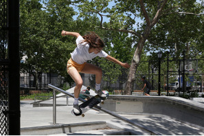 少女たちがスケボーとともに青春をかけ抜ける！『スケート・キッチン』予告編 画像